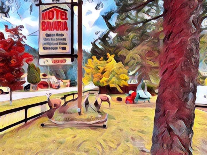 Motel Bavaria Radium Hot Springs Buitenkant foto